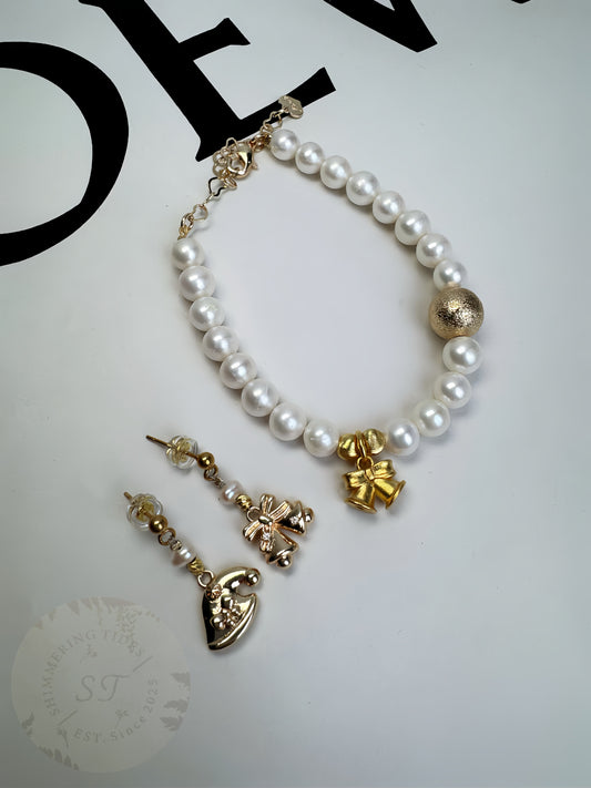 Christmas Day . Bracelet