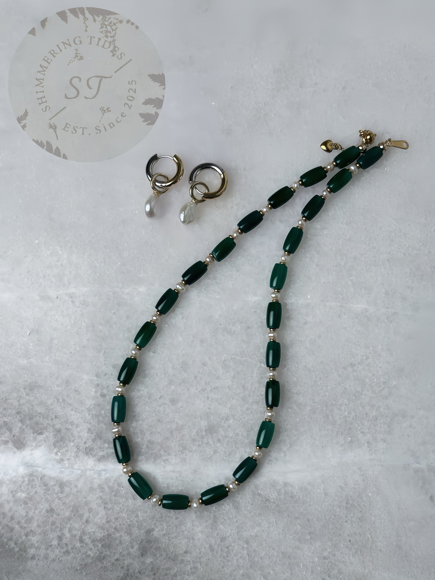 Summer Lights . Green Agate x Pearl Necklace