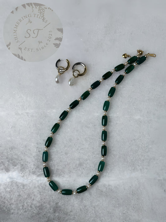 Summer Lights . Green Agate x Pearl Necklace