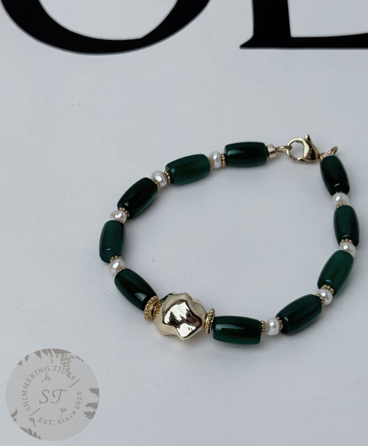Summer Lights . Green Agete bracelet
