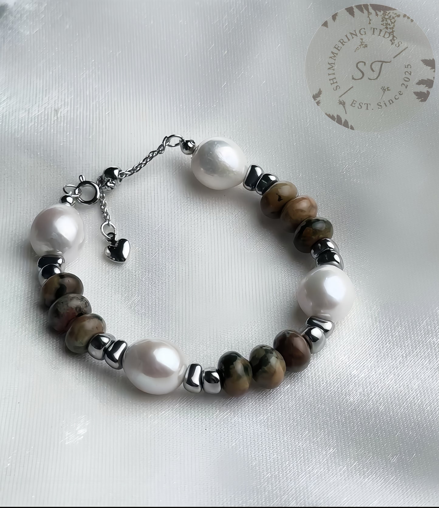 Summer Light - Earth & Pearl Bracelet